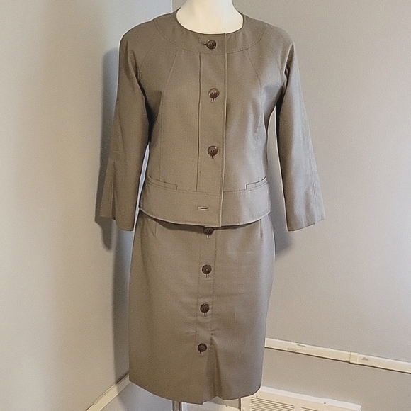 Isabel & Nina 2pc Gray Suit - Picture 1 of 7